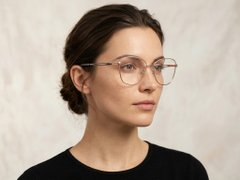 BS2425-0484_Grey_Butterfly_Metal_Glasses_corner-tryon_female