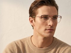 BS2425-0549_Black_Butterfly_Metal_Glasses_corner-tryon_male