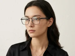 BS2425-0654_Black_Rectangular_Metal_Glasses_corner-tryon_female
