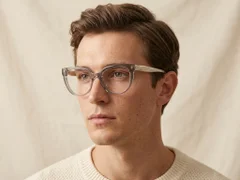 BS2425-0687_Brown_Butterfly_Acetate_Glasses_corner-tryon_male