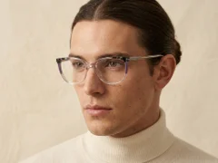 BS2425-0736_Transparent_Butterfly_Acetate_Glasses_corner-tryon_male