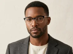 BS2425-1551_Black_Butterfly_Acetate_Glasses_corner-tryon_male