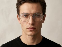 BS2425-1564_Silver_Aviator_Metal_glasses-tryon_male