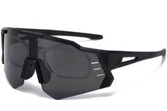 BS2426-0014_Black_Aviator_Plastic_Sunglasses_corner