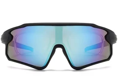 BS2426-0022_Black_Aviator_Plastic_Polarized Sunglasses_front