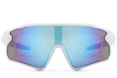 BS2426-0023_White_Aviator_Plastic_Polarized Sunglasses_front