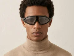 BS2426-0031_Black_Semi-rimless_Plastic_Sunglasses-tryon_male