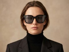 BS2426-0047_Black_Rectangular_Plastic_Polarized Driving Glasses-tryon_female