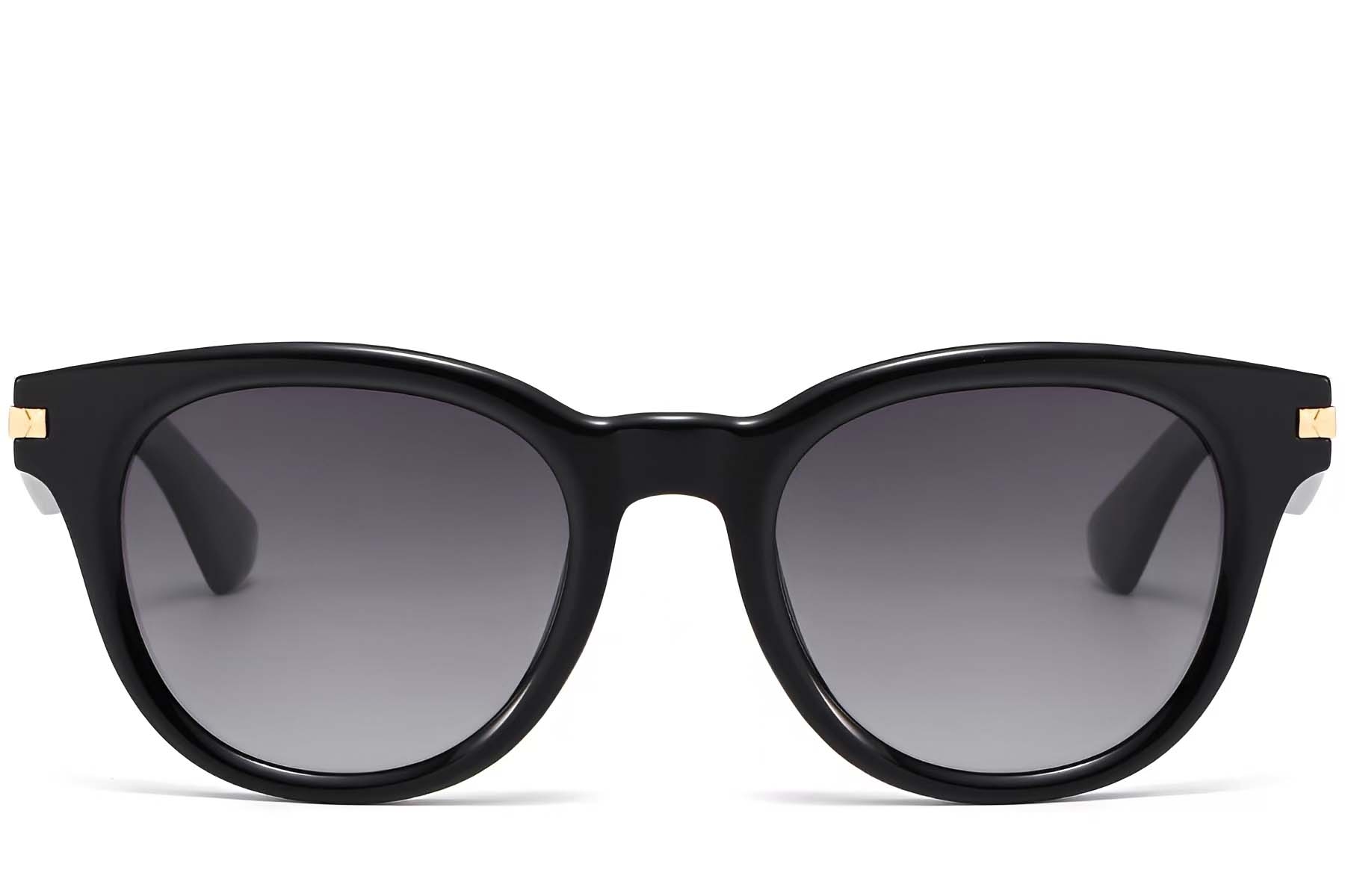 BS2503-0008_Black_Oval_Plastic_Sunglasses_front
