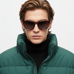 bs2503-0011_tortoiseshell_oval_plastic_sunglasses_model