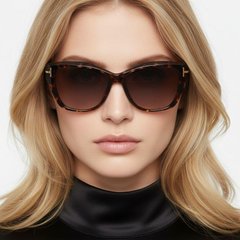 bs2503-0014_tortoiseshell_butterfly_plastic_sunglasses_model