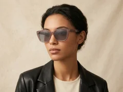 BS2503-0026_Brown_Oval_Plastic_Sunglasses_corner-tryon_female