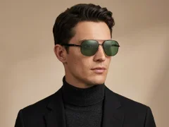 BS2503-0055_Black_Aviator_Metal_Sunglasses-tryon_male