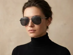 BS2503-0062_Grey_Aviator_Metal_Sunglasses-tryon_female