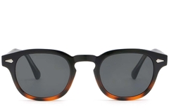 BS2503-0094_Tortoiseshell_Oval_Plastic_Sunglasses_front