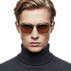 bs2503-0105_green_oval_plastic_sunglasses_model
