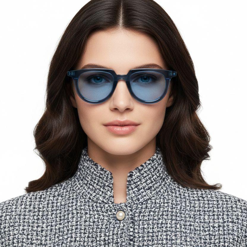 bs2503-0123_blue_oval_plastic_sunglasses_model