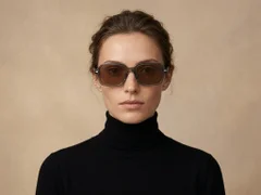 BS2503-0125_Brown_Rectangular_Plastic_Sunglasses-tryon_female