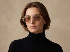 BS2503-0128_Yellow_Rectangular_Plastic_Sunglasses-tryon_female