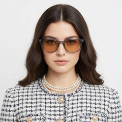 bs2503-0144_purple_rectangular_plastic_sunglasses_model