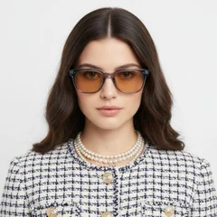 bs2503-0144_purple_rectangular_plastic_sunglasses_model