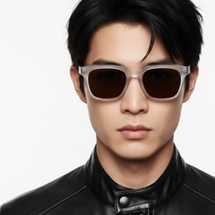 bs2503-0146_grey_rectangular_plastic_sunglasses_model