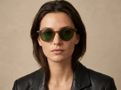BS2503-0149_Brown_Oval_Plastic_Sunglasses-tryon_female