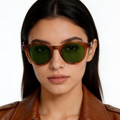 bs2503-0149_brown_oval_plastic_sunglasses_model