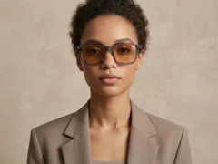 BS2503-0167_Purple_Rectangular_Plastic_Sunglasses-tryon_female