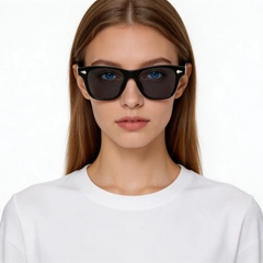 bs2503-0168_black_rectangular_plastic_sunglasses_model