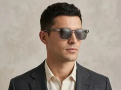 BS2503-0169_Grey_Rectangular_Plastic_Sunglasses-tryon_male