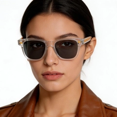 bs2503-0173_transparent_rectangular_plastic_sunglasses_model