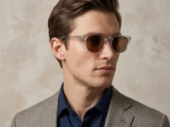 BS2503-0179_Transparent_Oval_Plastic_Sunglasses-tryon_male
