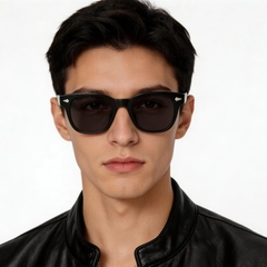 bs2503-0180_black_rectangular_plastic_sunglasses_model