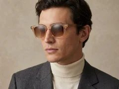 BS2503-0187_Brown_Rectangular_Plastic_Sunglasses-tryon_male