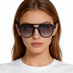 bs2503-0207_black_aviator_plastic_sunglasses_model