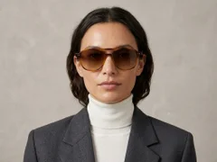 BS2503-0208_Tortoiseshell_Aviator_Plastic_Sunglasses-tryon_female