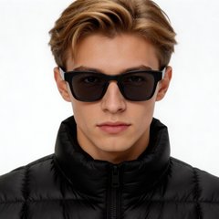 bs2503-0214_black_rectangular_plastic_sunglasses_model