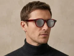 BS2503-0221_Red_Oval_Plastic_Sunglasses-tryon_male