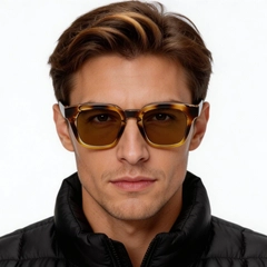 bs2503-0234_tortoiseshell_rectangular_plastic_sunglasses_model