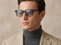 BS2503-0238_Tortoiseshell_Rectangular_Plastic_Sunglasses-tryon_male