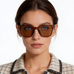 bs2503-0240_brown_rectangular_plastic_sunglasses_model
