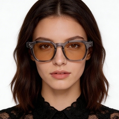 bs2503-0243_purple_geometric_plastic_sunglasses_model