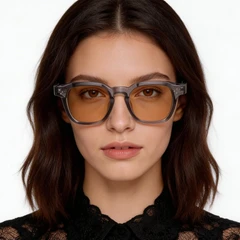 bs2503-0243_purple_geometric_plastic_sunglasses_model