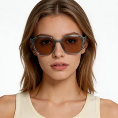 bs2503-0252_blue_geometric_plastic_sunglasses_model