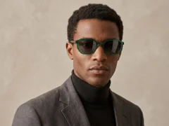 BS2503-0254_Green_Geometric_Plastic_Sunglasses-tryon_male