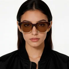bs2503-0257_brown_rectangular_plastic_sunglasses_model