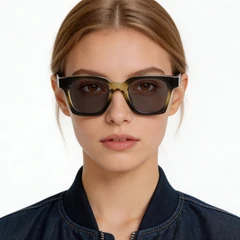 bs2503-0258_green_rectangular_plastic_sunglasses_model