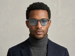 BS2503-0277_Blue_Rectangular_Plastic_Sunglasses-tryon_male
