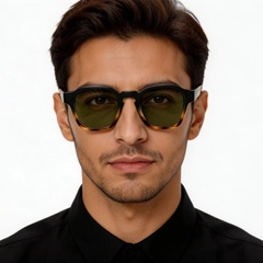 bs2503-0285_tortoiseshell_geometric_plastic_sunglasses_model